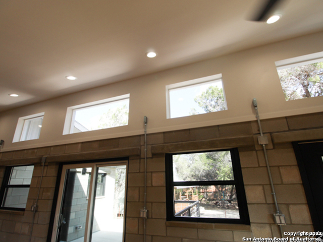 242 White Bass Drive Lakehills TX 78063