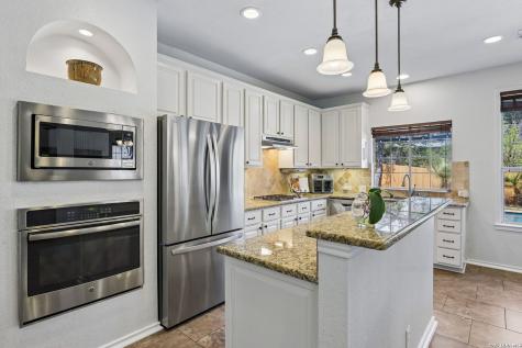 2515 Slickrock Way San Antonio TX 78258
