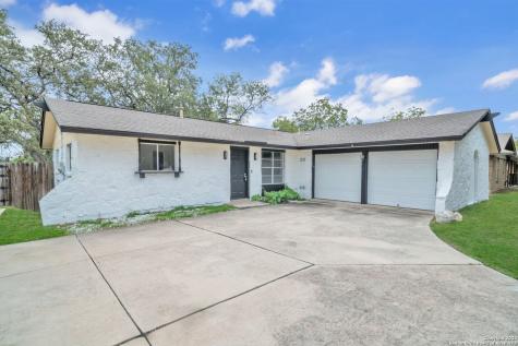 7326 Leading Oaks Street Live Oak TX 78233
