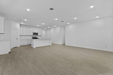 1201 Twisted Creek New Braunfels TX 78130