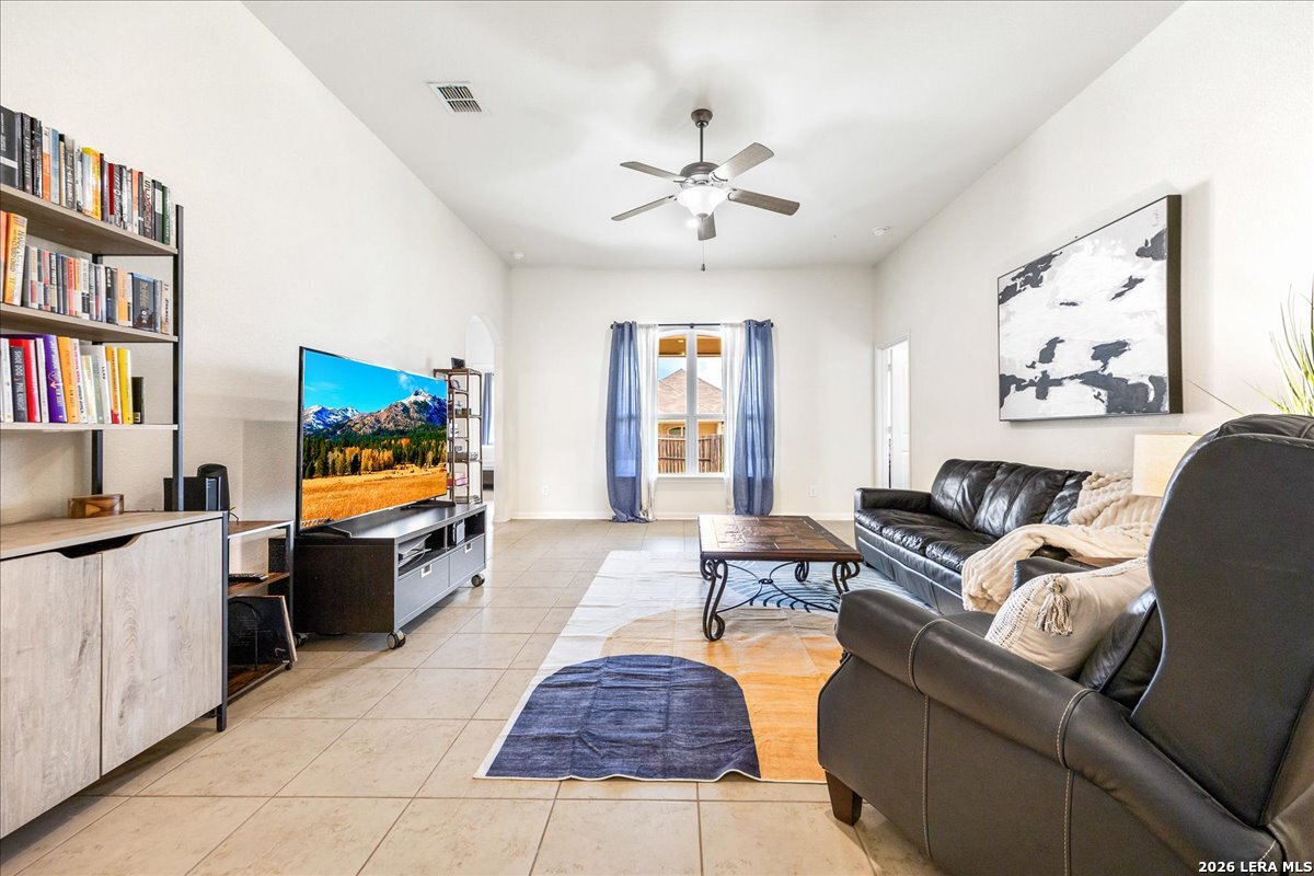 330 Callalily New Braunfels TX 78132
