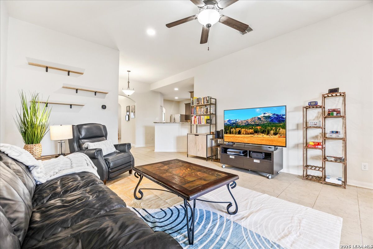 330 Callalily New Braunfels TX 78132