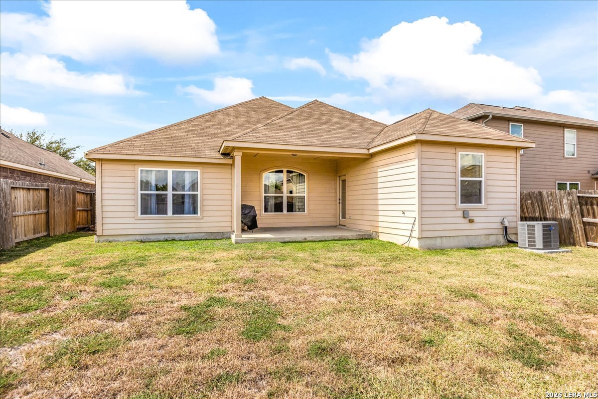 330 Callalily New Braunfels TX 78132