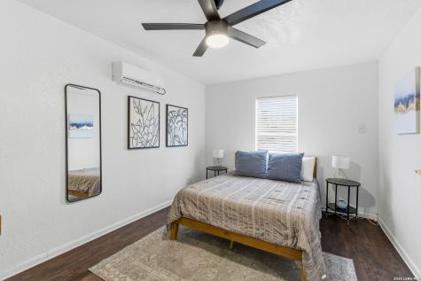 434 Pinewood Lane San Antonio TX 78216