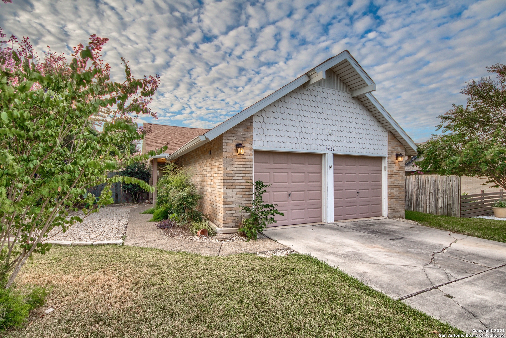 4422 Putting Green San Antonio TX 78217