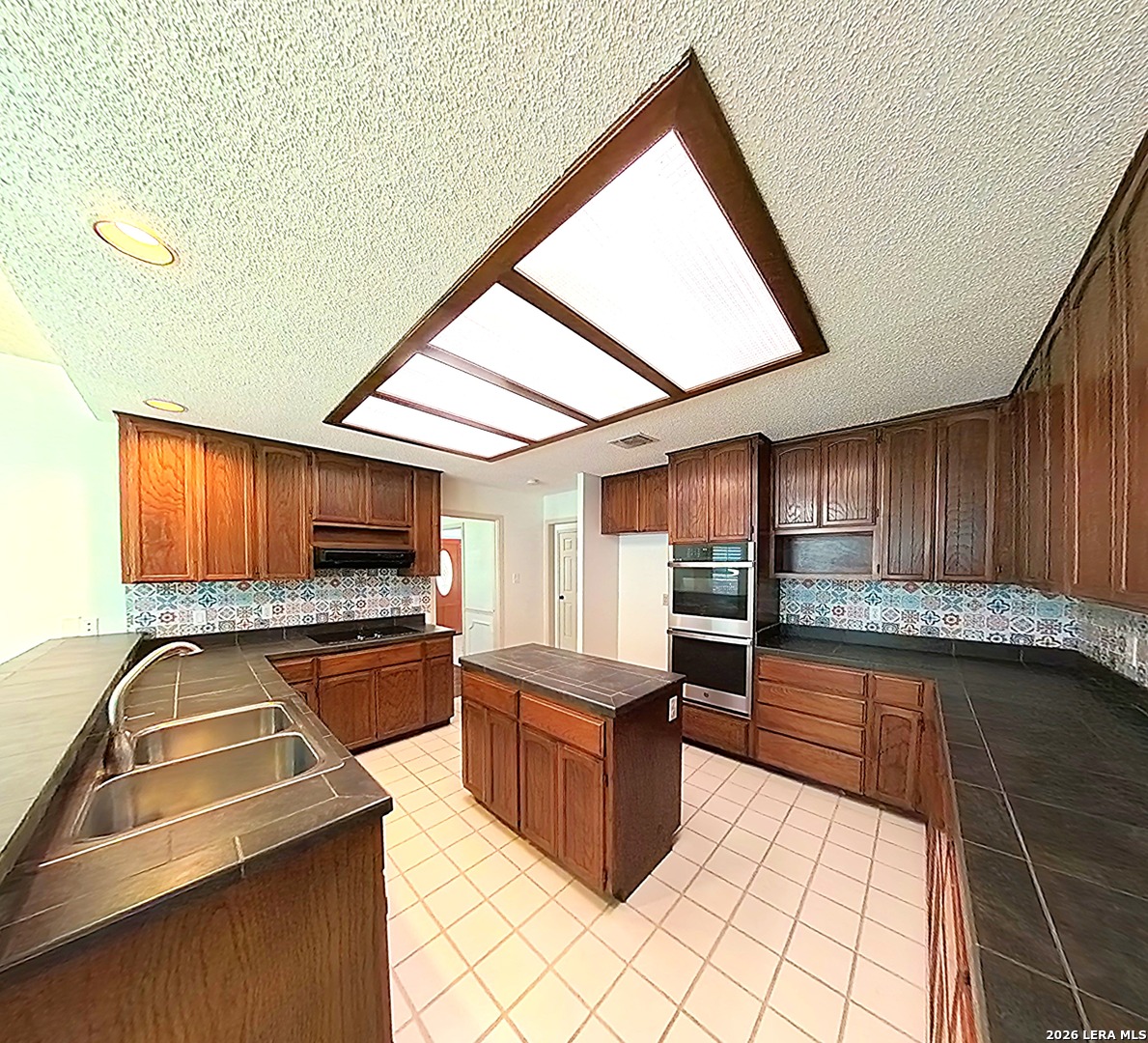 17818 Winter Hill San Antonio TX 78258