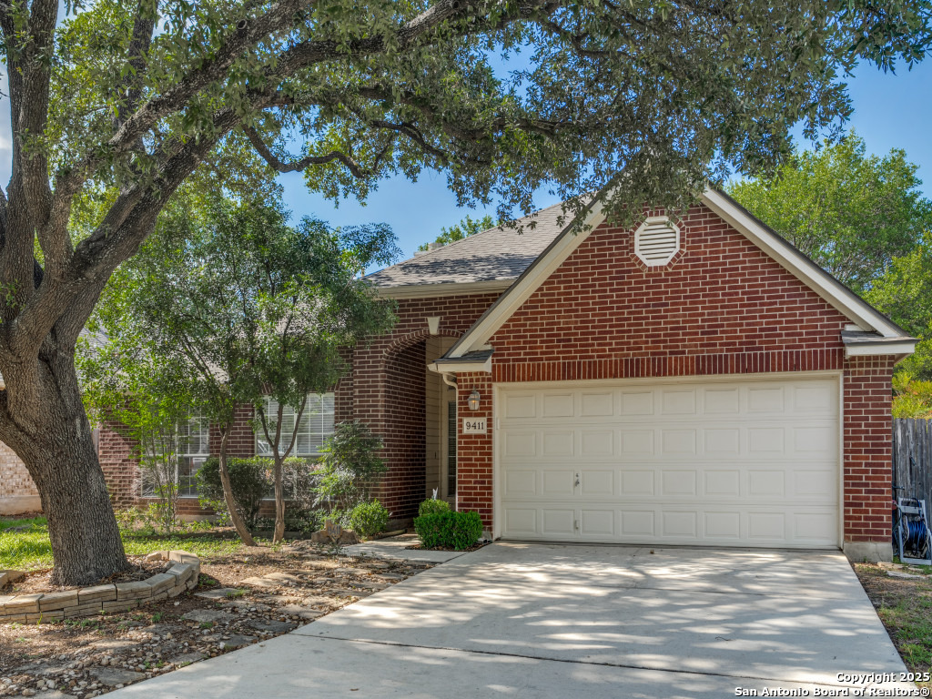 9411 Camino Venado Helotes TX 78023