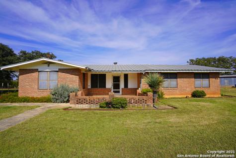 752 Old Medina Highway Bandera TX 78003