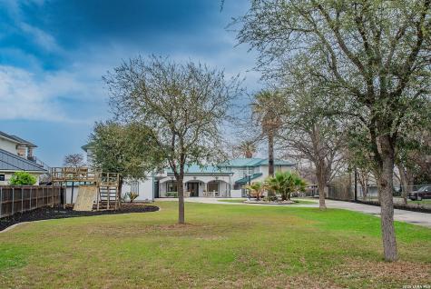 850 Lakeview Trail Mcqueeney TX 78123