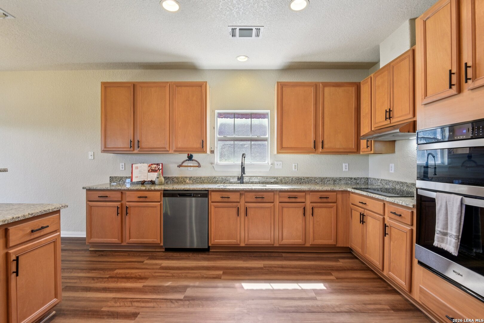 530 Mesa Loop San Antonio TX 78258