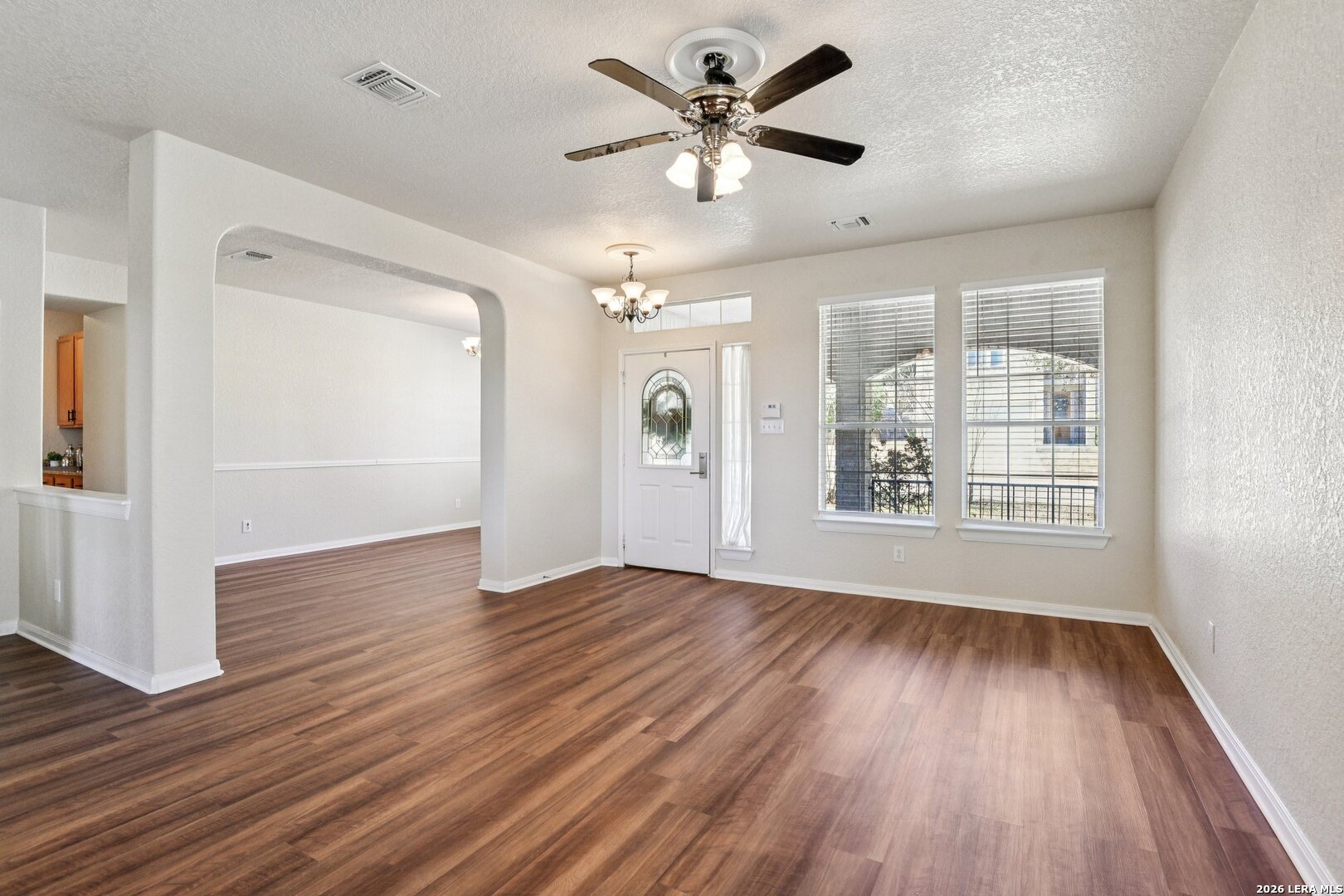 530 Mesa Loop San Antonio TX 78258