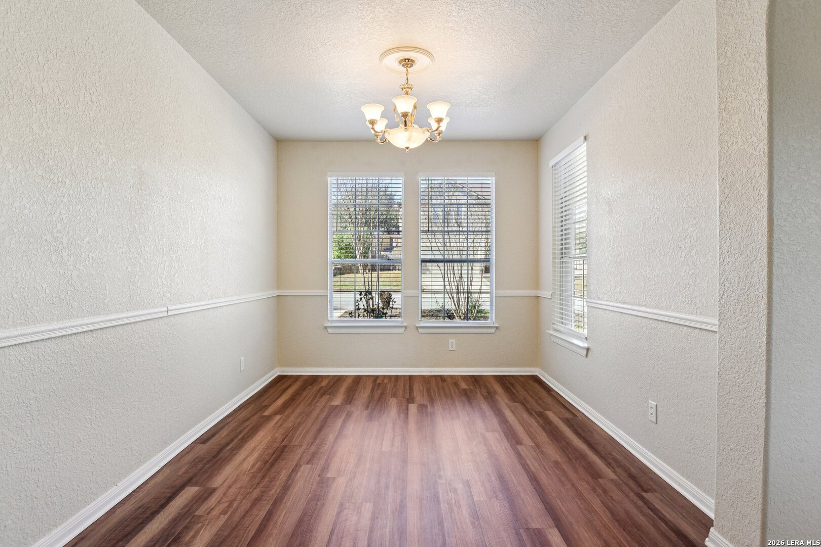 530 Mesa Loop San Antonio TX 78258