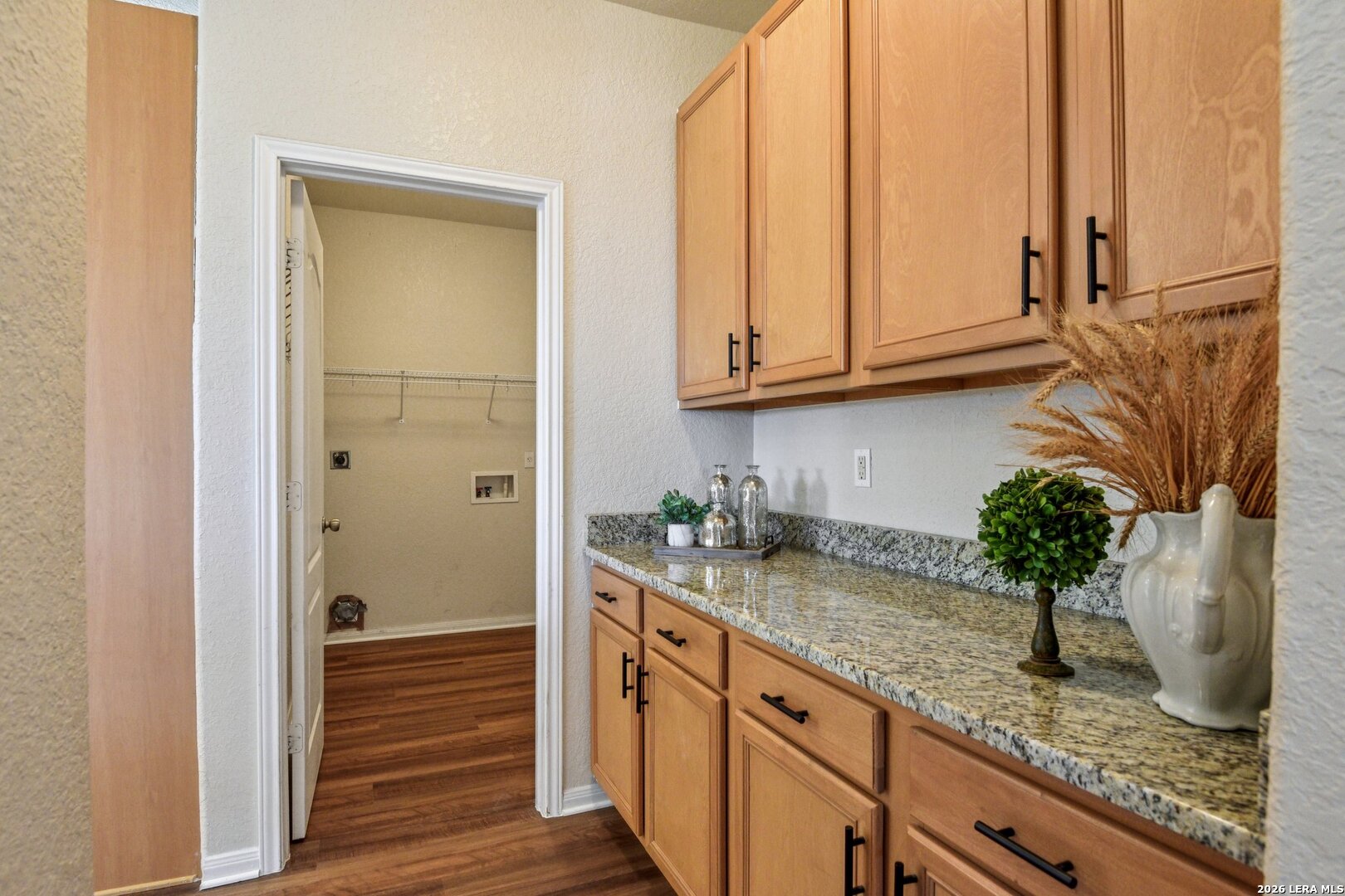530 Mesa Loop San Antonio TX 78258