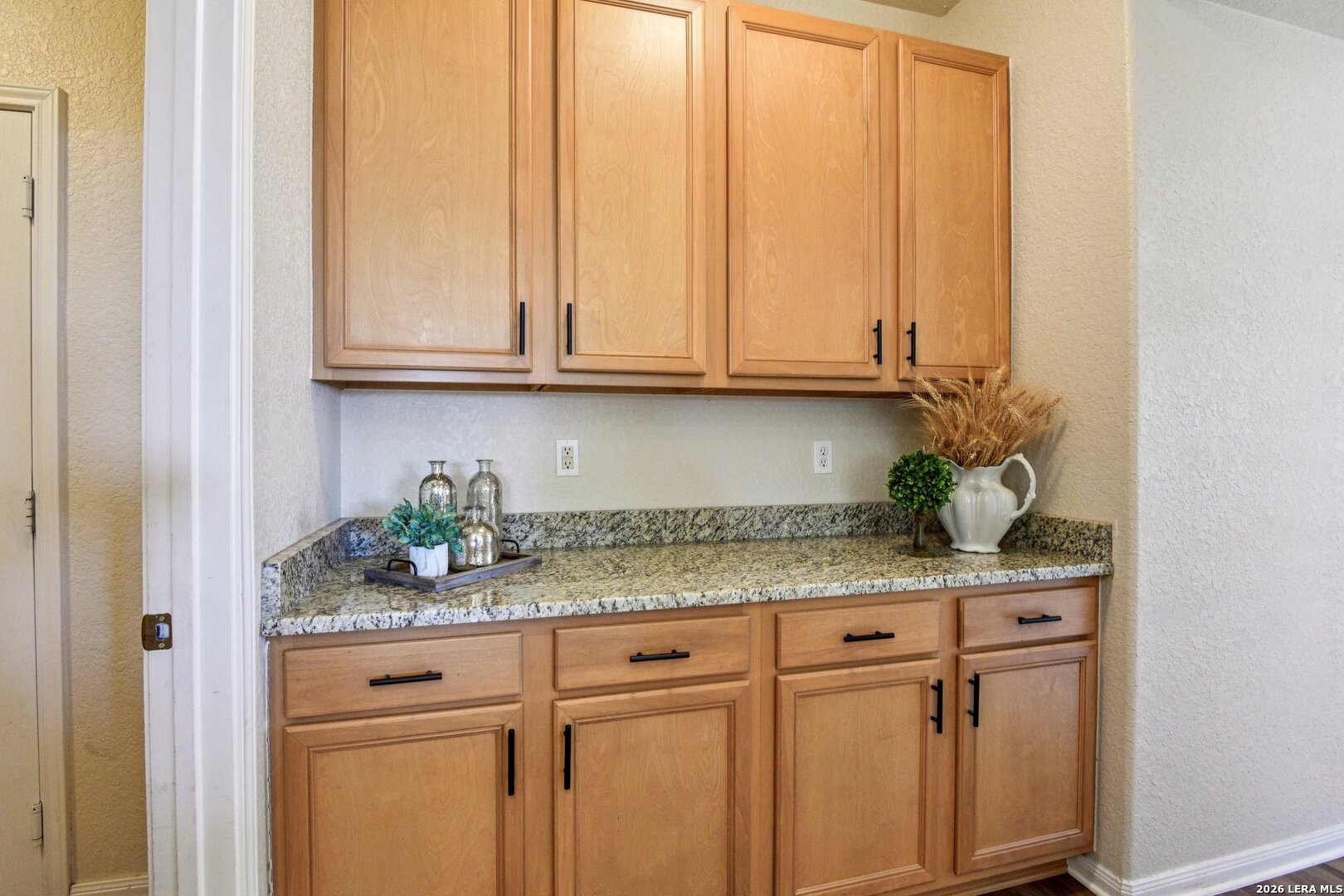 530 Mesa Loop San Antonio TX 78258
