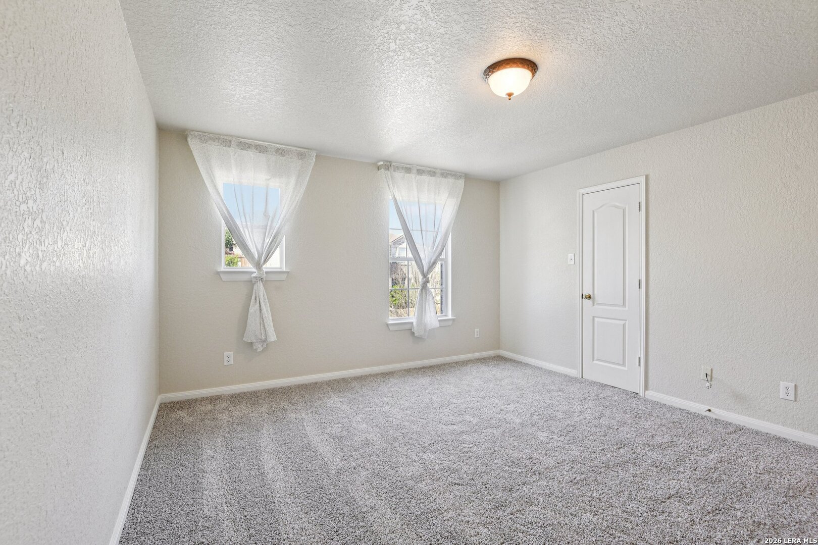 530 Mesa Loop San Antonio TX 78258