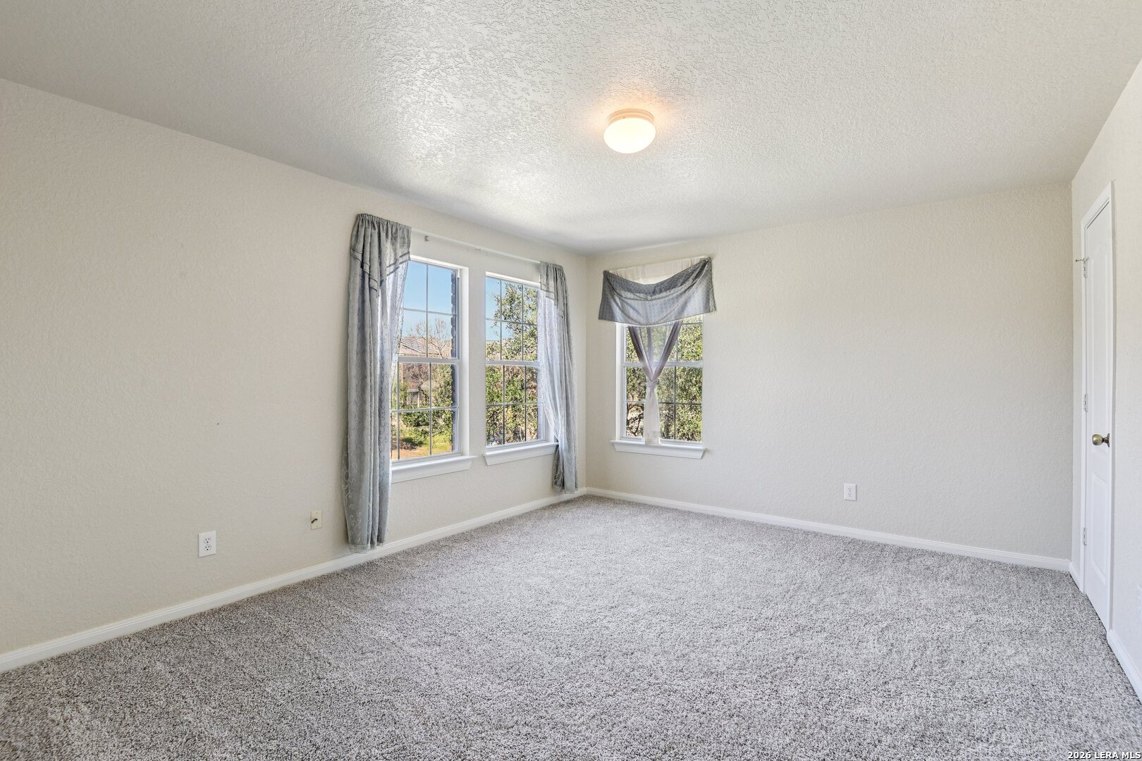 530 Mesa Loop San Antonio TX 78258