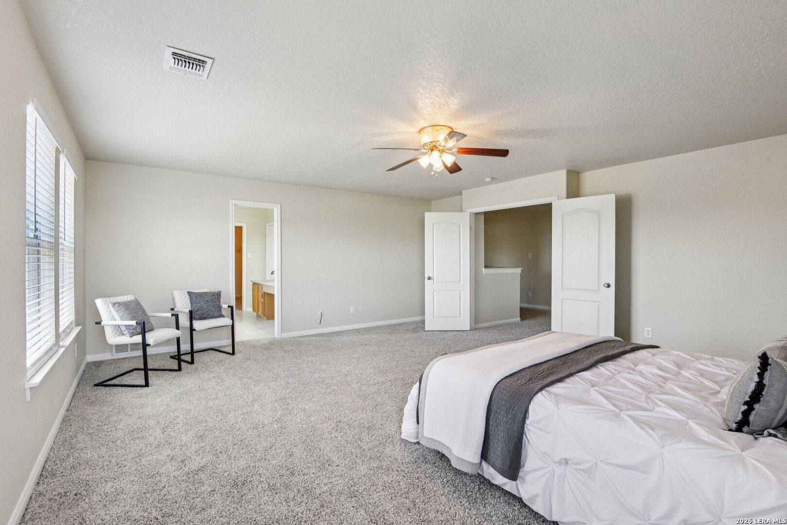 530 Mesa Loop San Antonio TX 78258