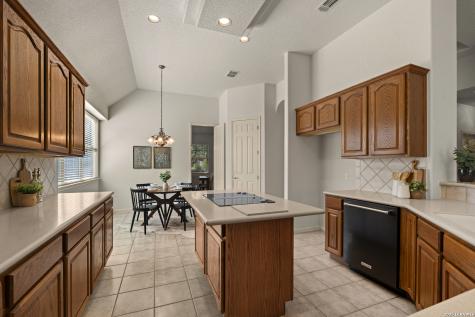 3703 River Falls San Antonio TX 78259