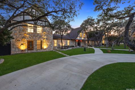 232 Meadowbrook Drive Hollywood Park TX 78232