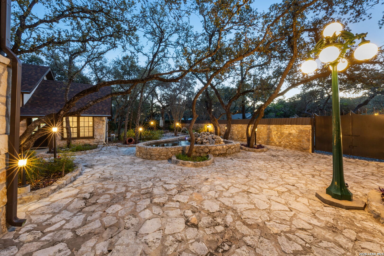 232 Meadowbrook Drive Hollywood Park TX 78232