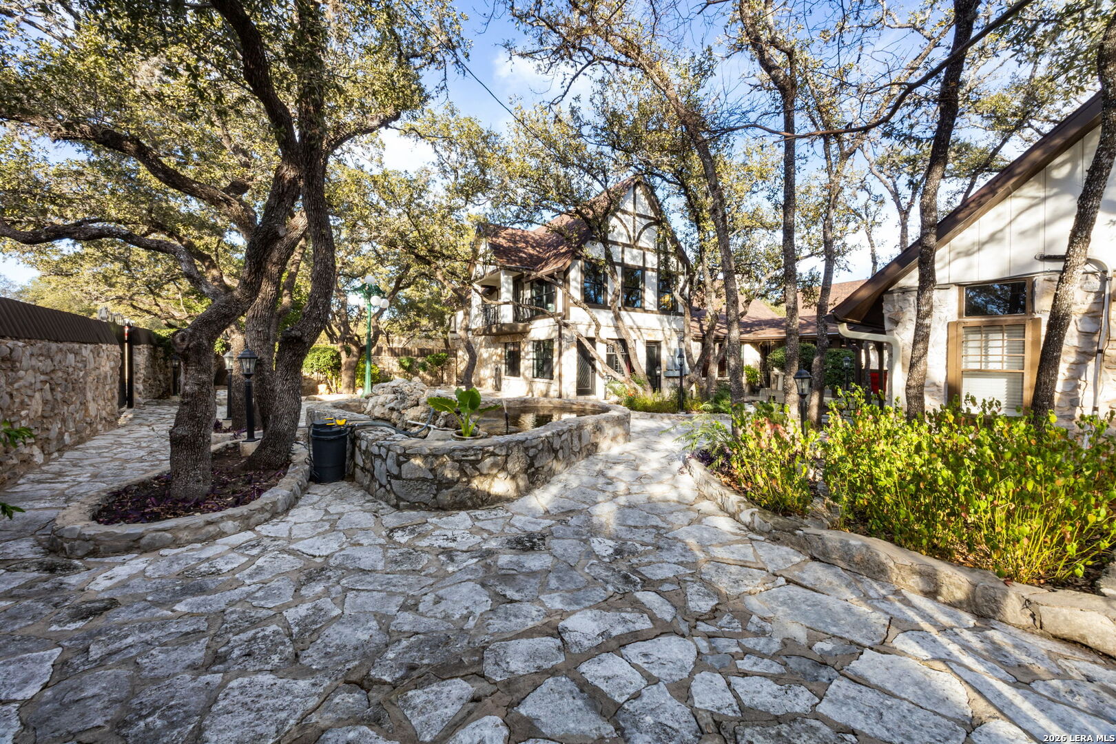 232 Meadowbrook Drive Hollywood Park TX 78232