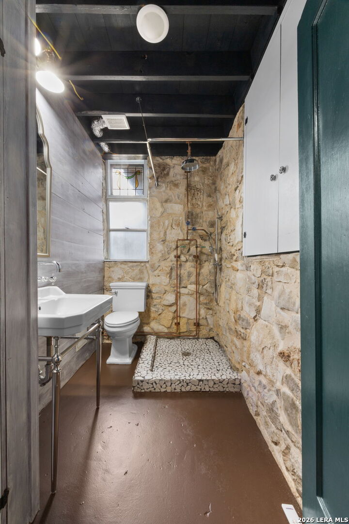 232 Meadowbrook Drive Hollywood Park TX 78232