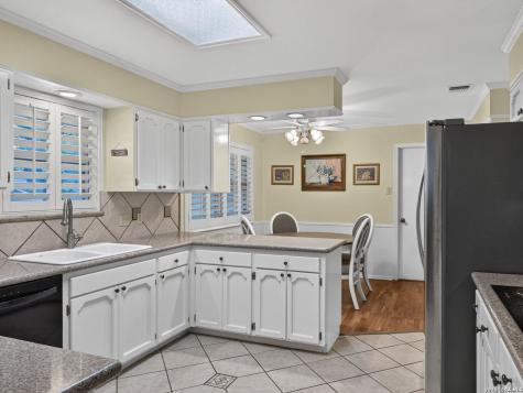 8803 Cattail Windcrest TX 78239