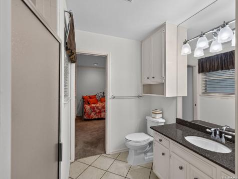 8803 Cattail Windcrest TX 78239