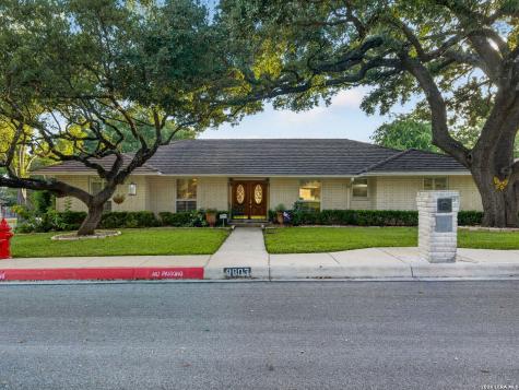 8803 Cattail Windcrest TX 78239