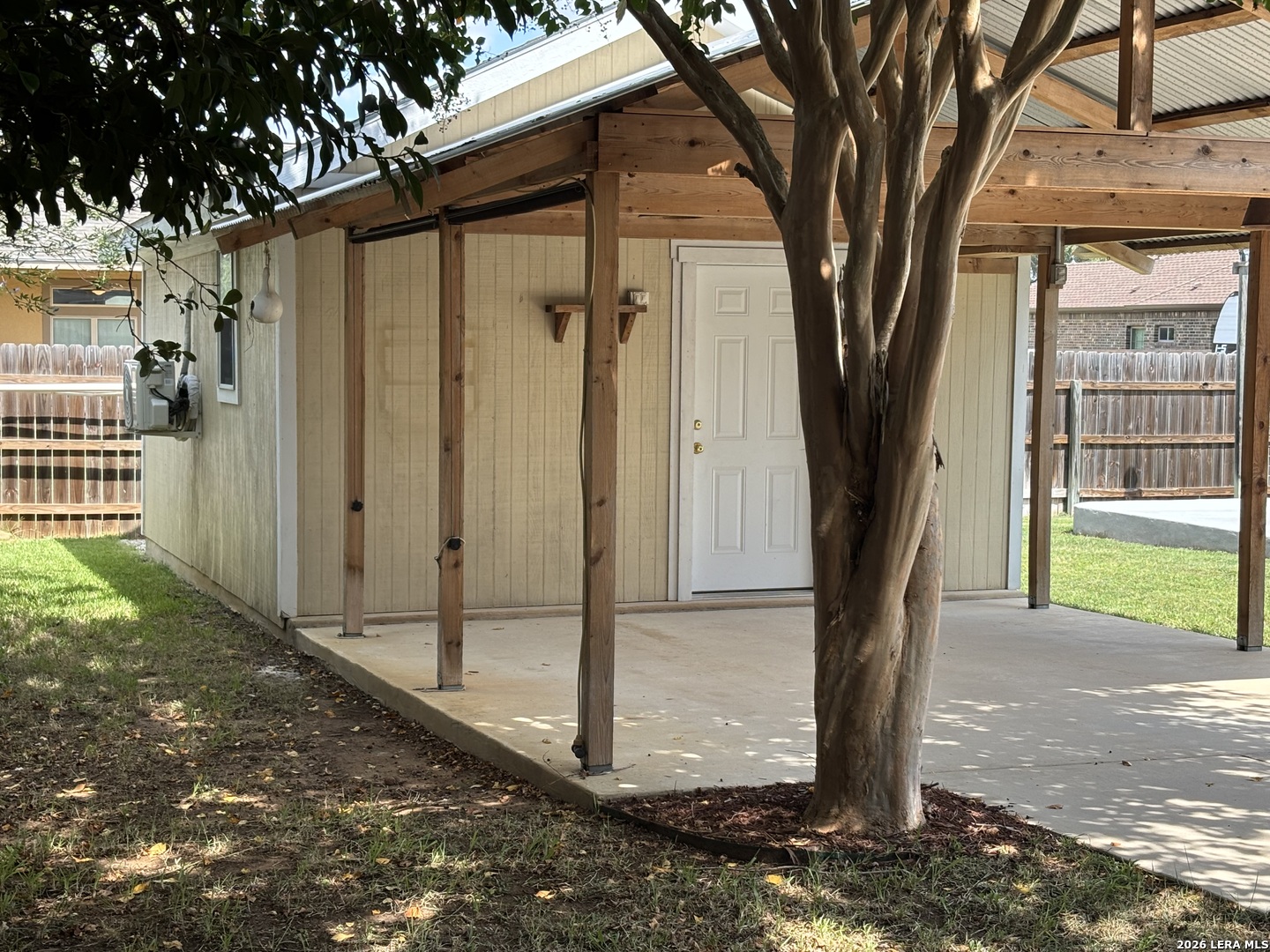 1646 Stone Haven Pleasanton TX 78064