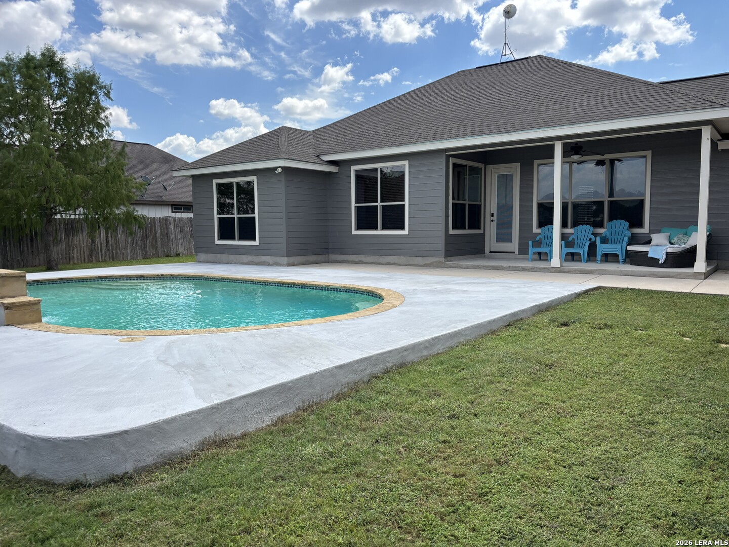 1646 Stone Haven Pleasanton TX 78064