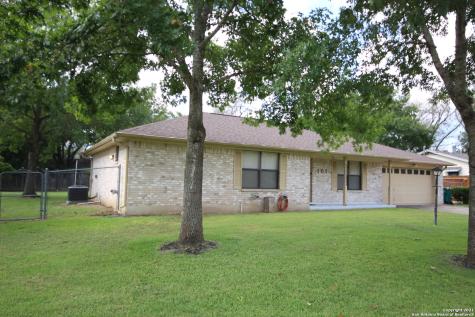 101 Green Meadows Boerne TX 78006