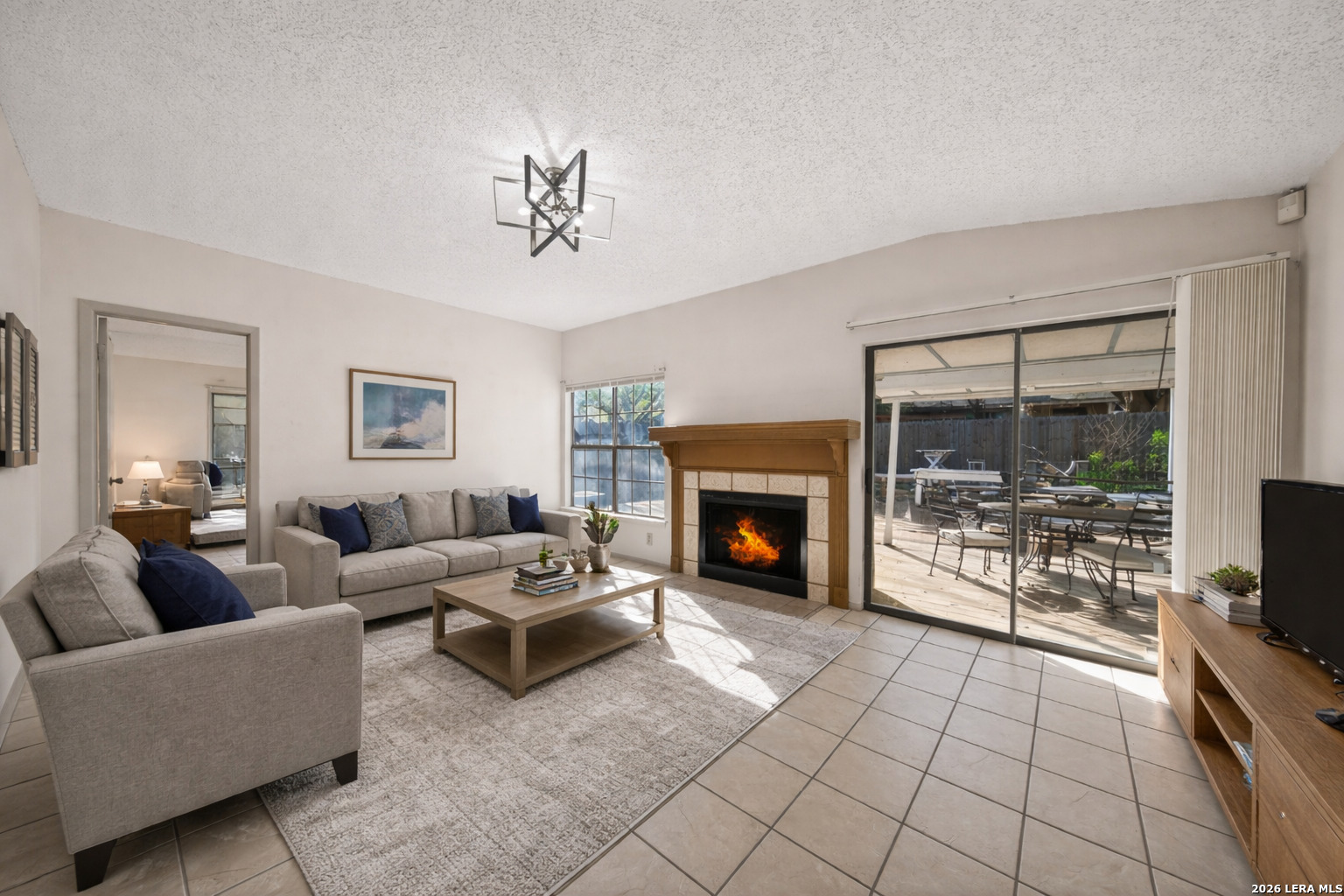 3916 Chimney Springs San Antonio TX 78247