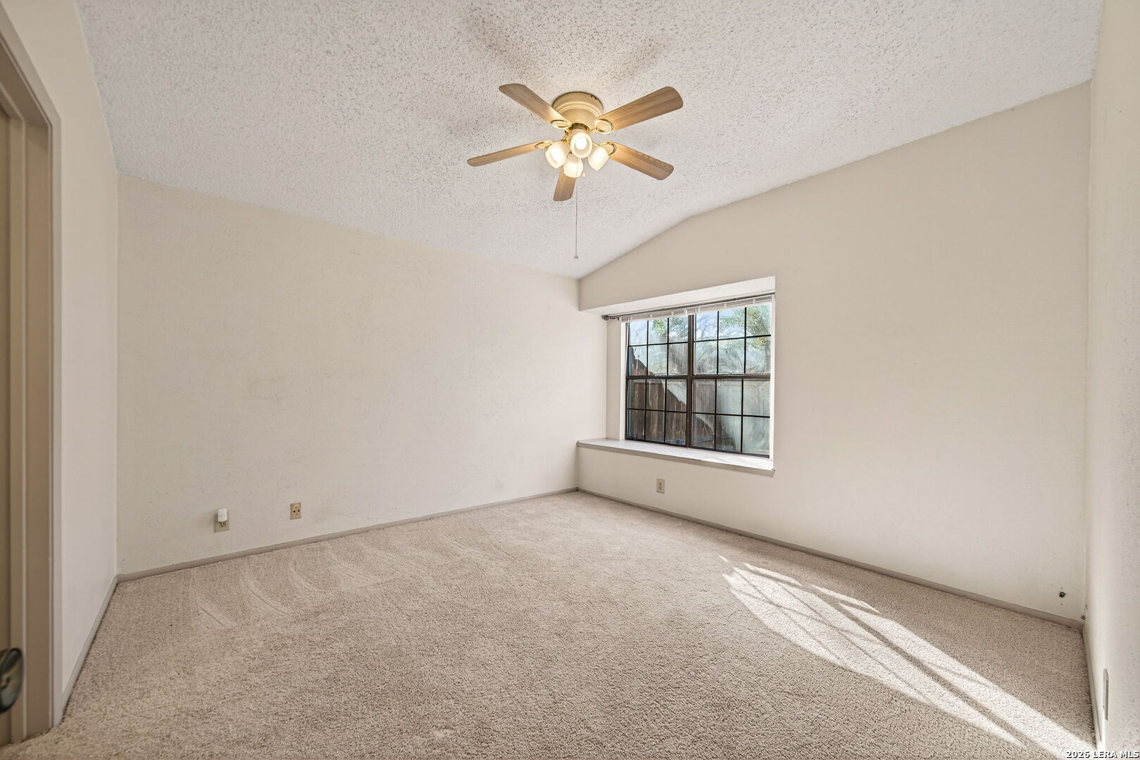 3916 Chimney Springs San Antonio TX 78247