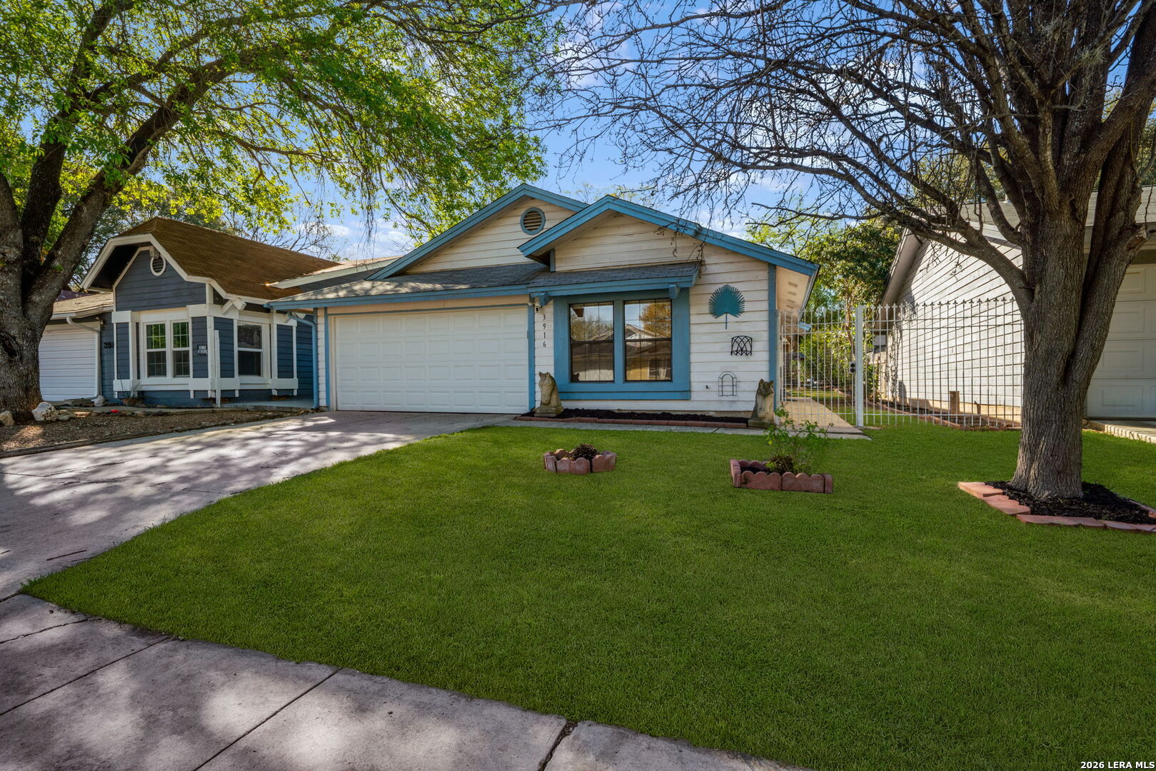 3916 Chimney Springs San Antonio TX 78247