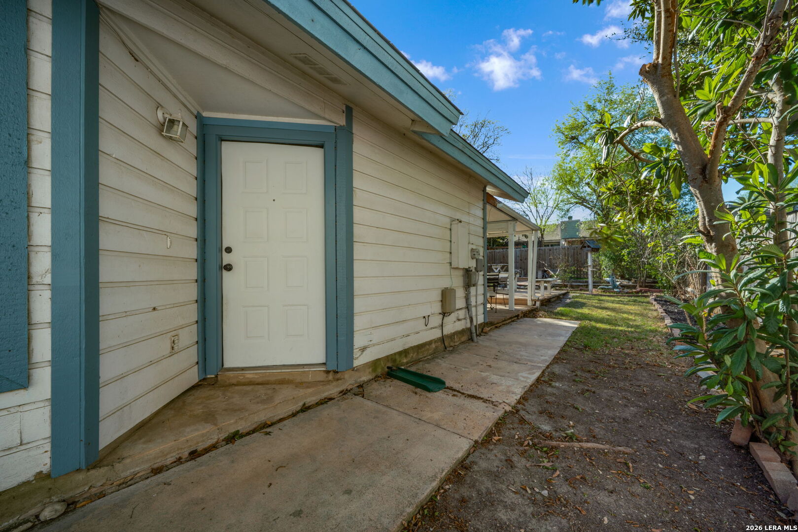 3916 Chimney Springs San Antonio TX 78247