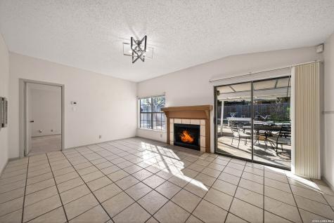 3916 Chimney Springs San Antonio TX 78247