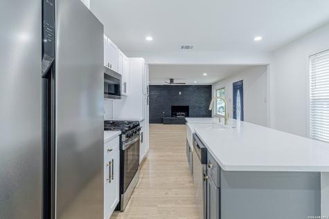 2918 Hatton Street San Antonio TX 78237