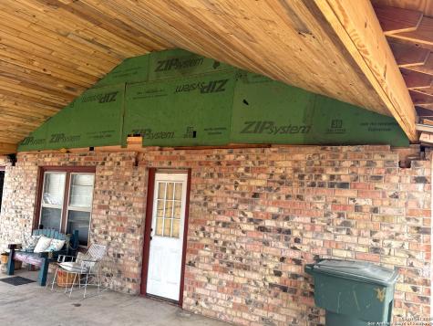 713 Boone Street Uvalde TX 78801
