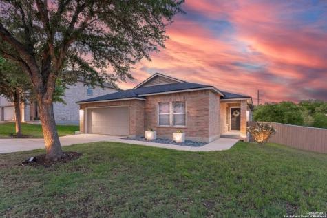 1426 Sun Garden San Antonio TX 78245