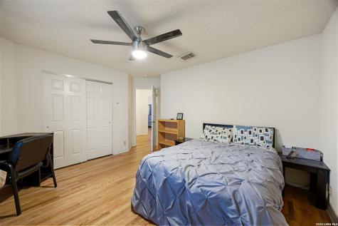 6425 Maverick Oak San Antonio TX 78240