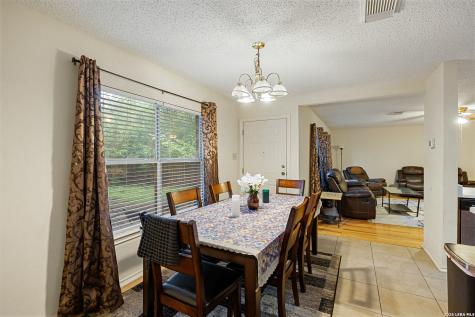 6425 Maverick Oak San Antonio TX 78240