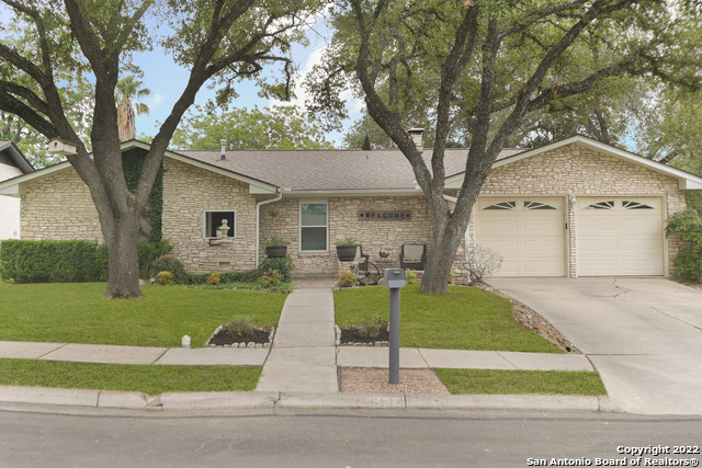 6114 Forest Wood Street San Antonio TX 78240