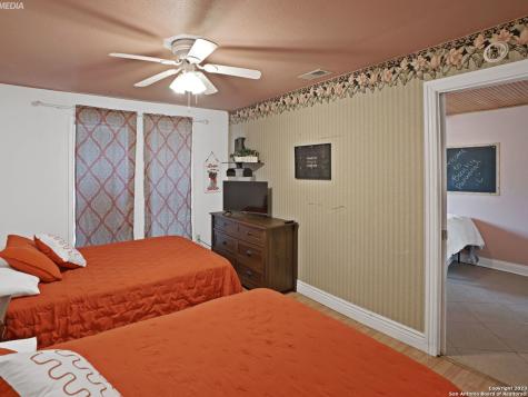 222 S 12th Street Aransas Pass TX 78336