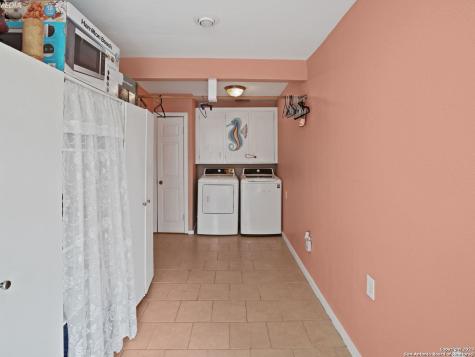 222 S 12th Street Aransas Pass TX 78336