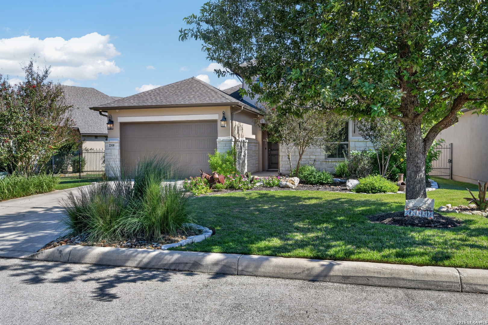 22938 Canasta San Antonio TX 78261