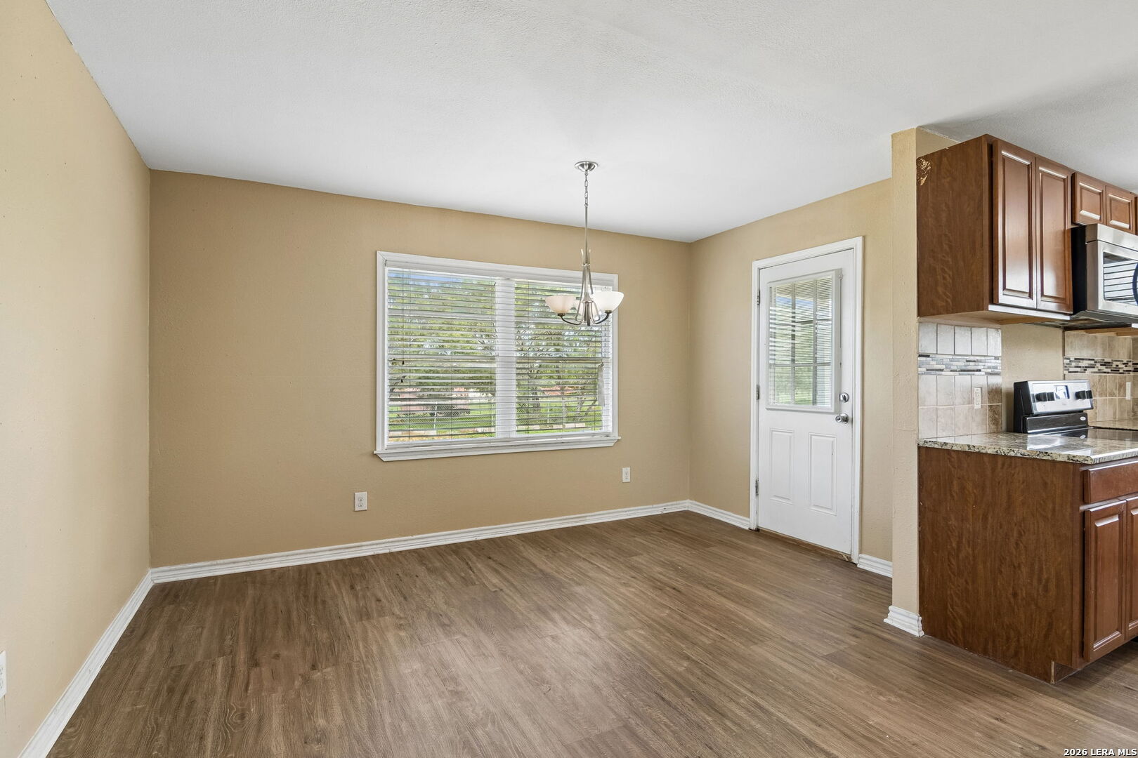 7627 Triple Oaks Drive San Antonio TX 78263