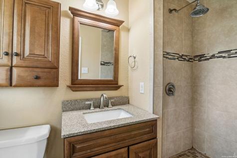 7627 Triple Oaks Drive San Antonio TX 78263
