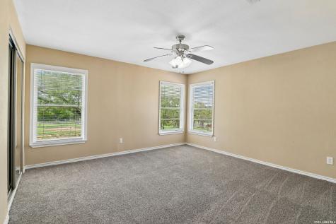 7627 Triple Oaks Drive San Antonio TX 78263