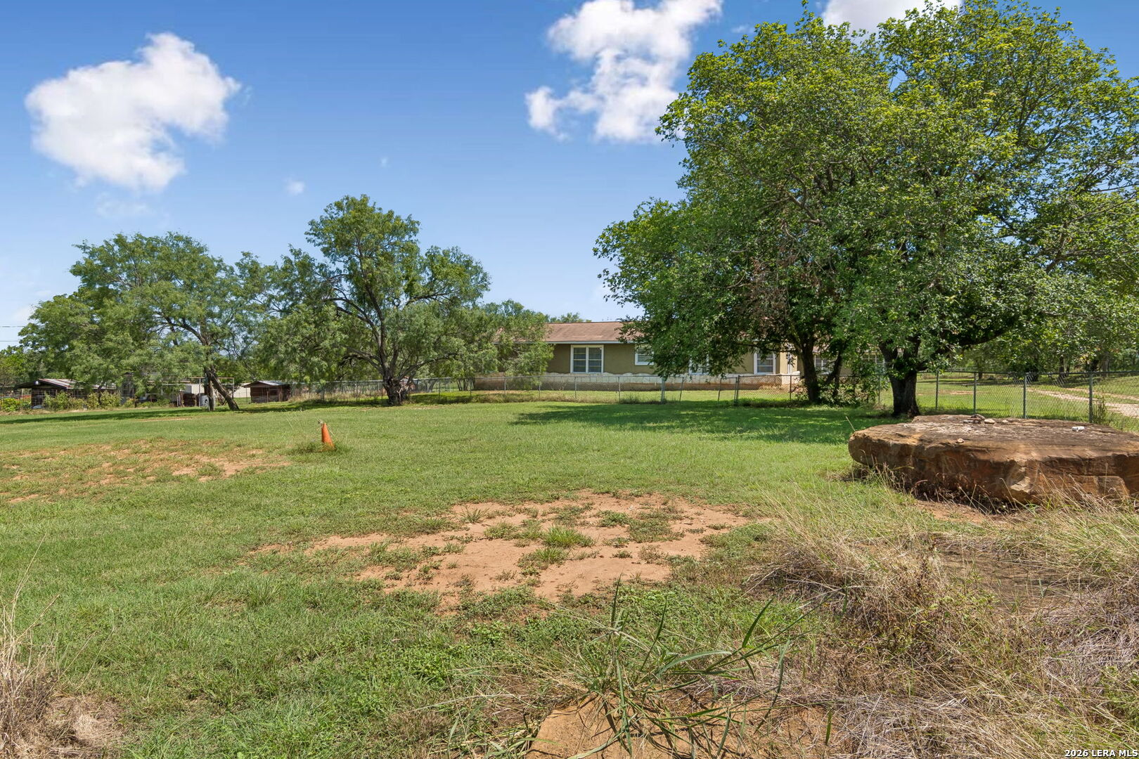 7627 Triple Oaks Drive San Antonio TX 78263